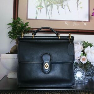Vintage Coach Willis Bag #9927 Black Leather Turn Lock Classic